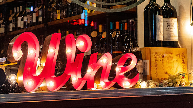 Wine bar
